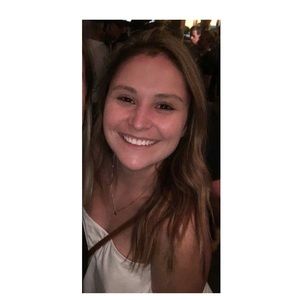 Meet your Posher, Virginia